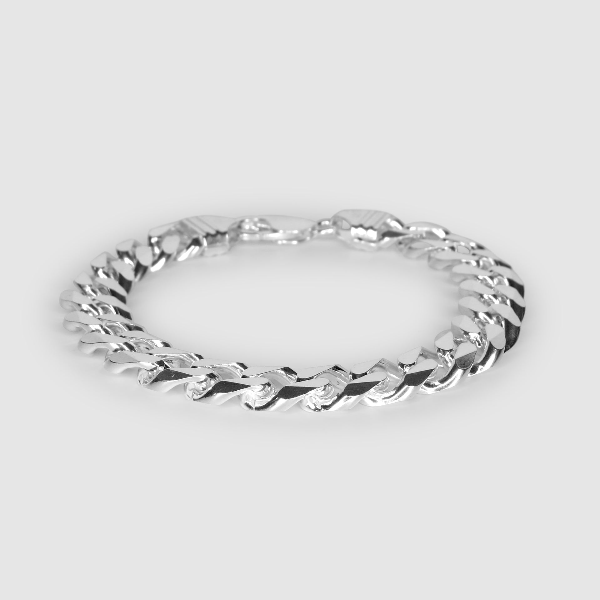 Silver Heavyweight Diamond Cut Bracelet
